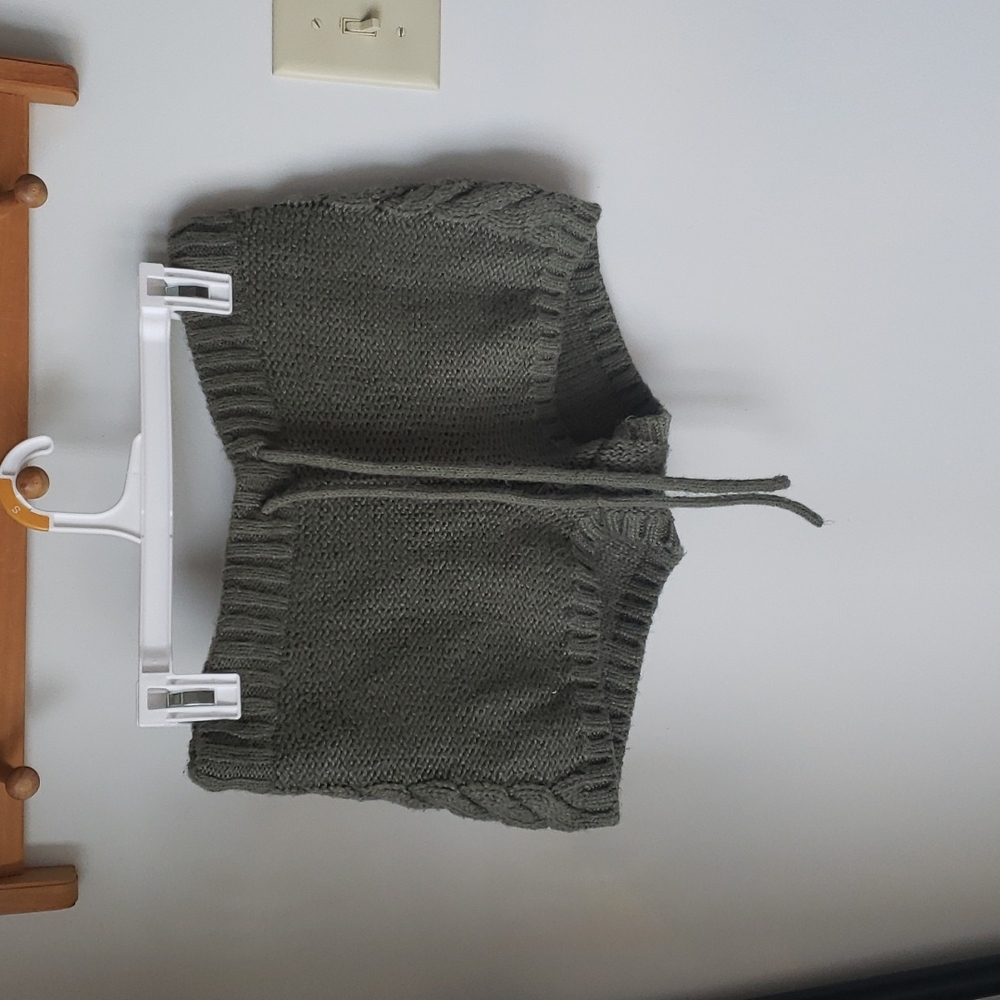 Aerie sweater tie shorts